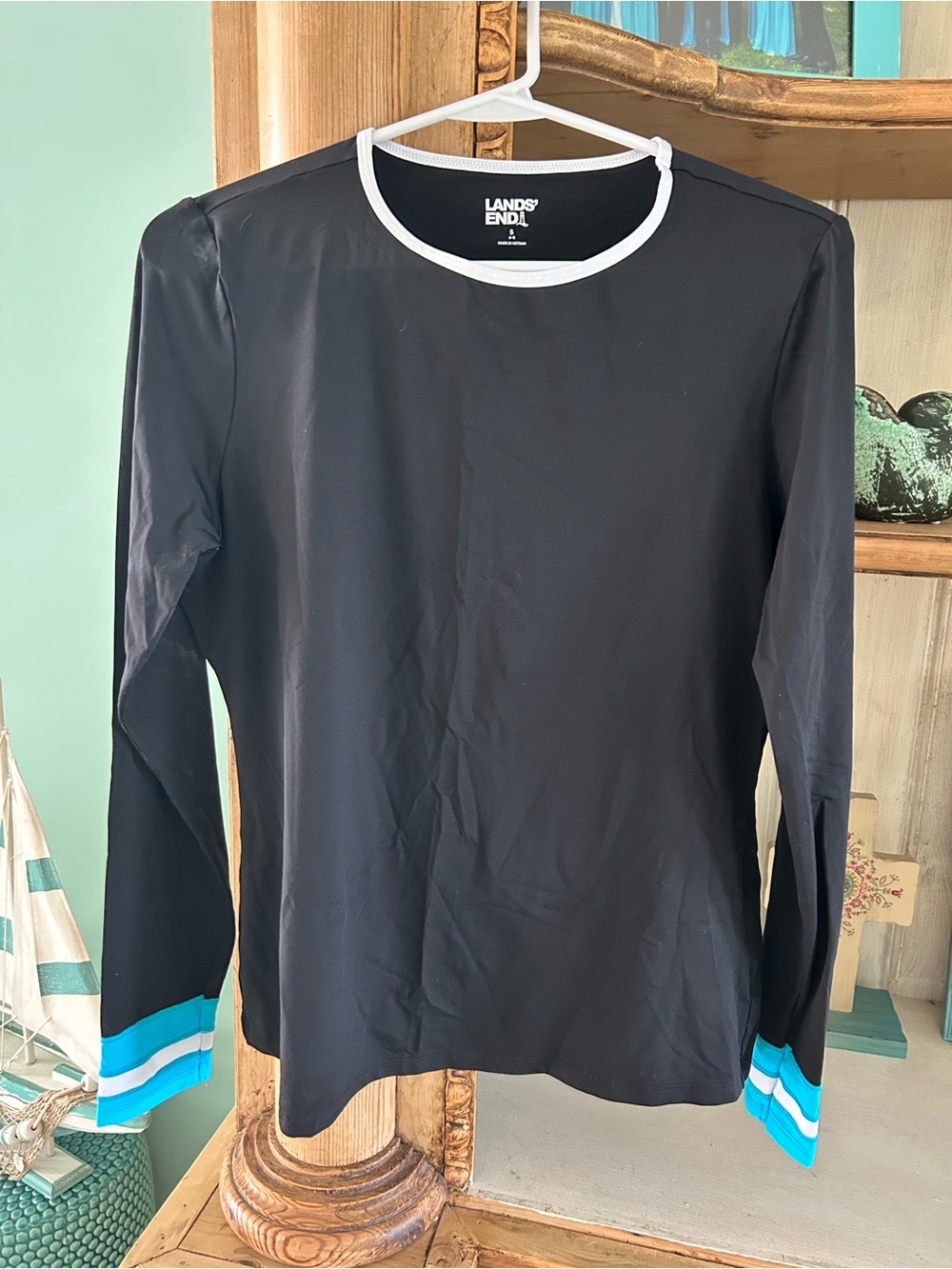 Lands' End Women’s Long-Sleeve Crewneck Rash guard